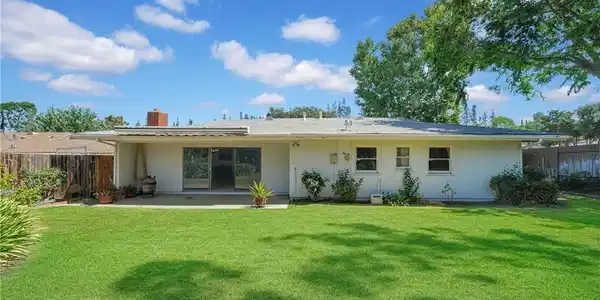 15944 Lonecrest Drive