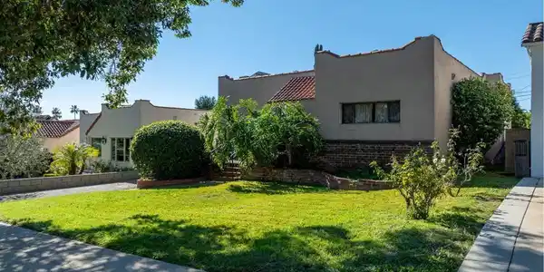 1443 Dorothy Drive