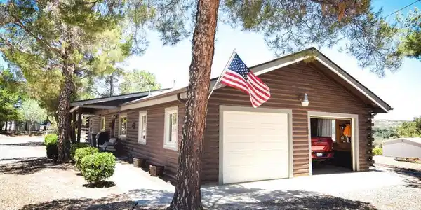40522 Eady Lane