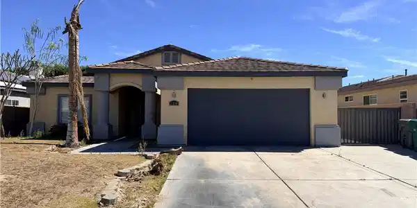 31200 Avenida Del Padre