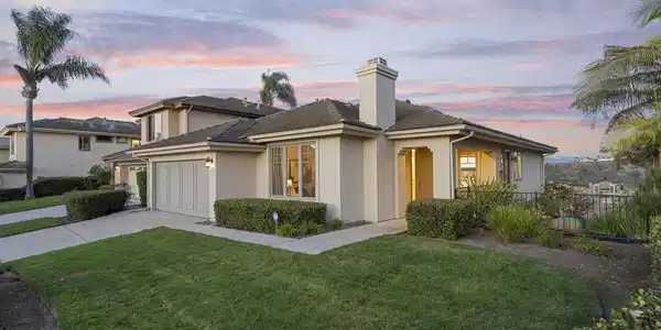 1801 Amalfi Drive