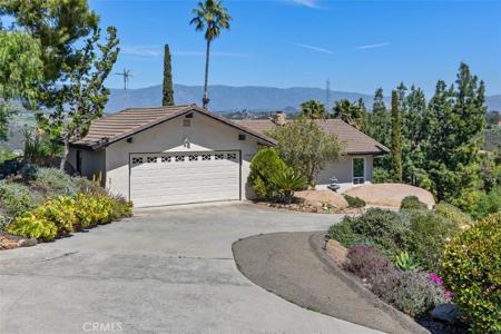 28410 Faircrest Way