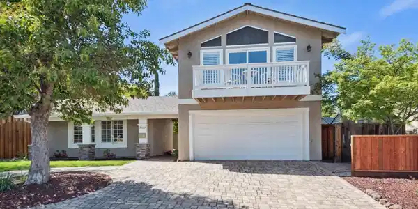 3625 Touriga Dr