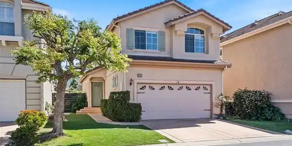 2931 Capella Way