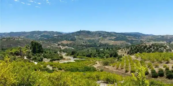 5 De Anza Road