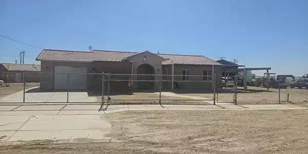 1952 Bartle Place