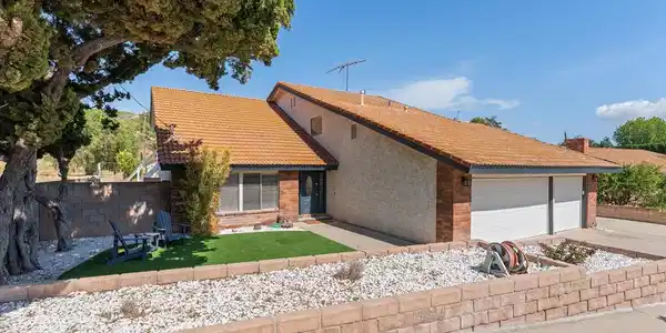 3162 Anderson Drive