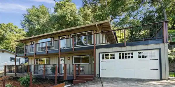 17785 Manzanita Drive