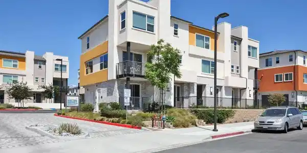 1951 Strata Street