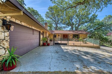 9196 Upper Lake Lucerne Rd