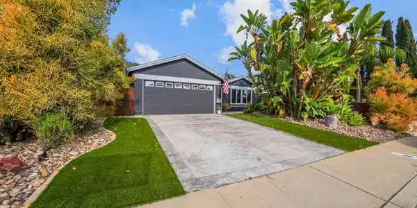 6880 Barker Way