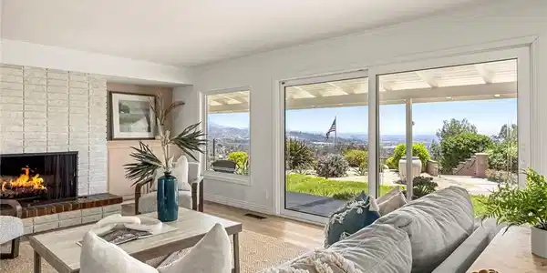 10311 Ladera Senda