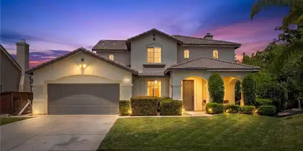 1663 Naranjo Court