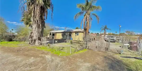 21274 Cajalco