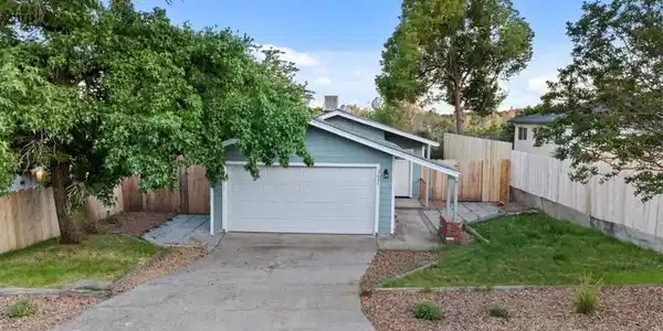 3637 Stauss Avenue