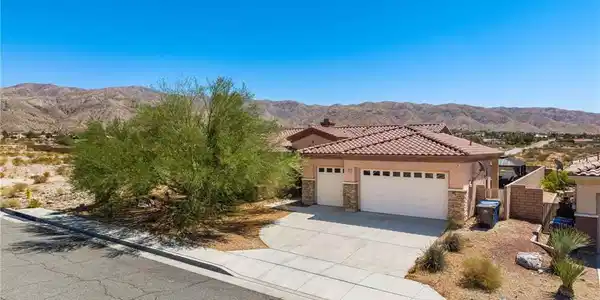 10512 Aurora Place