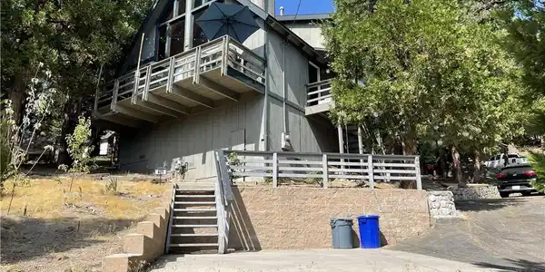 401 Grass Valley