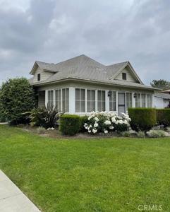 494 N Campus Avenue