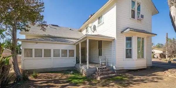 698 Terrace Road