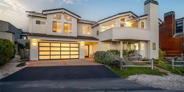2028 Sherwood Drive