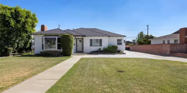 720 E Foothill