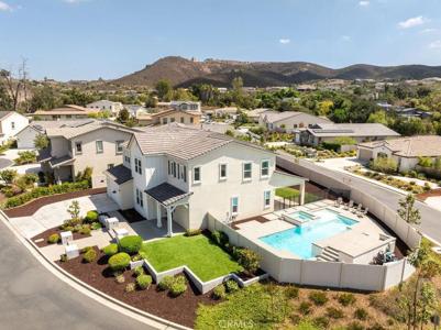 2371 Mahogany Lane