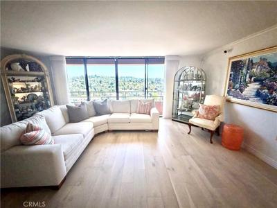24055 Paseo Del Lago