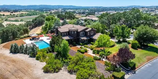 2191 Lake Ysabel Road