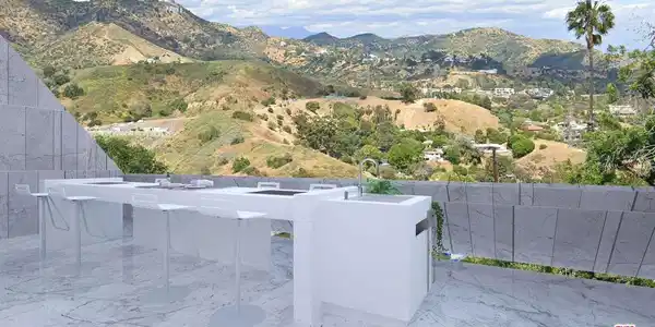 6911 Cahuenga Park Trail