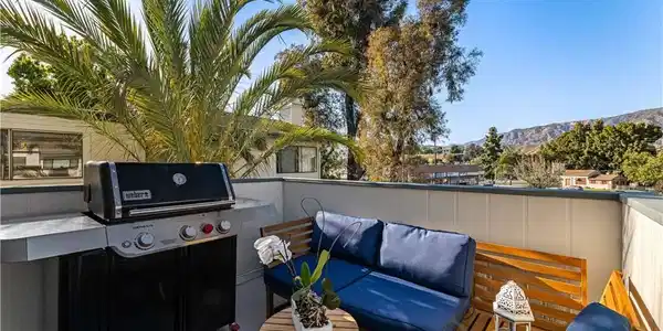 10550 Sunland