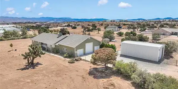 8875 Fremontia Road