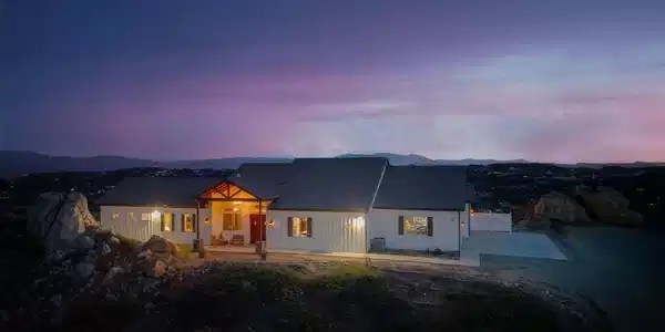 39472 Vista Del Bosque