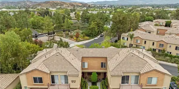 26975 Hillsborough