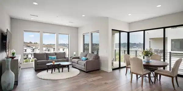 8573 Aspect Drive