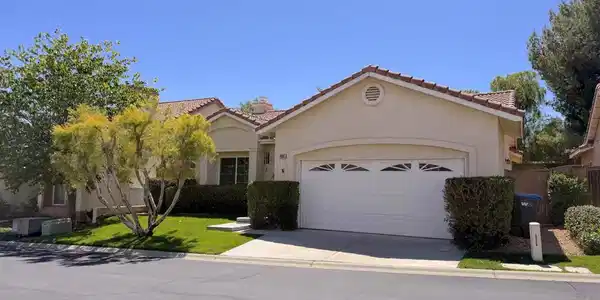 469 Autumn Way