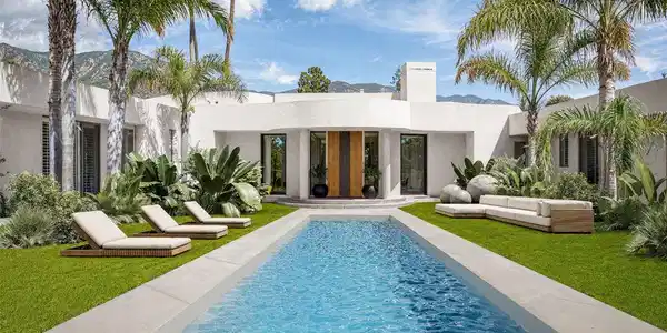 526 Crocker Sperry Drive