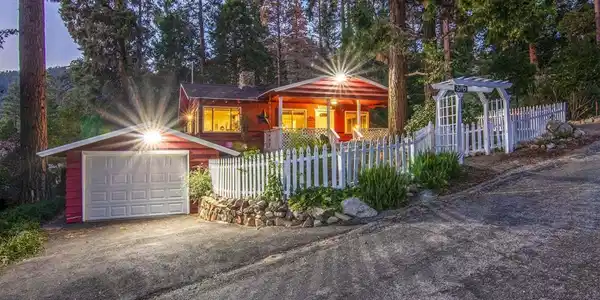 25005 Rim Rock Road