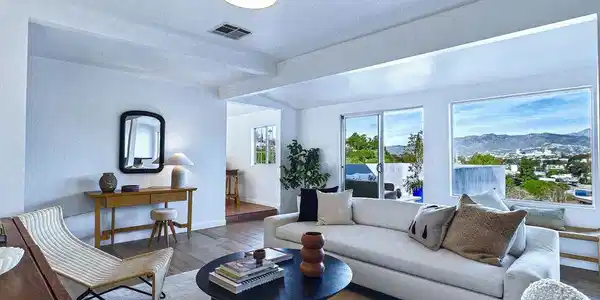 2550 Corralitas Drive