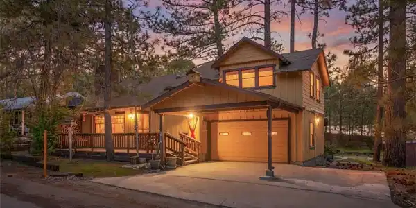 5744 Heath Creek