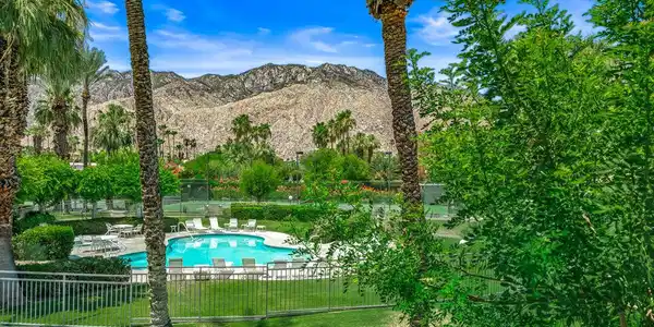 401 S El Cielo Road