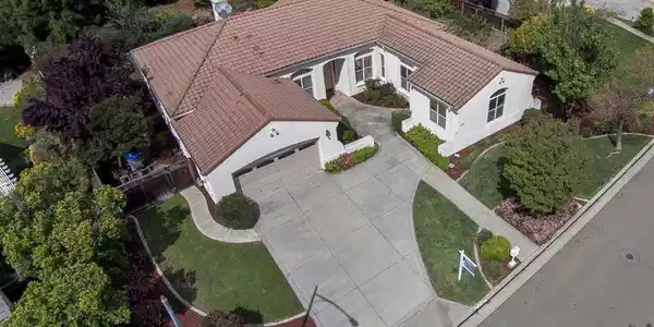 2713 Scenic Meadow Court