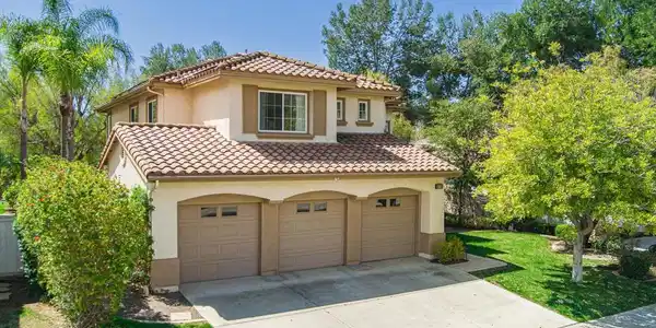 3119 FERNCREEK LN.