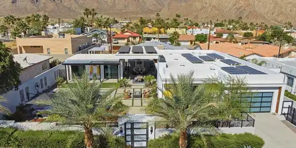 54905 Avenida Obregon