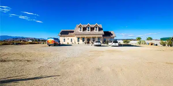 5609 Buckhorn