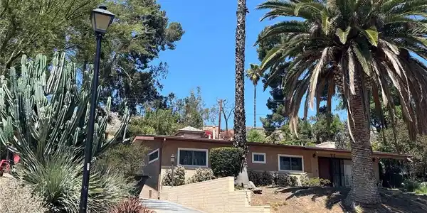 3018 Belvedere