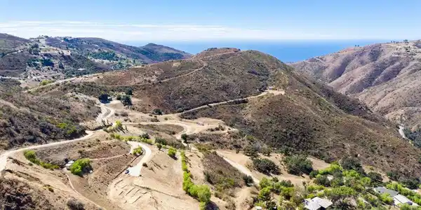 12324 Yerba Buena Road