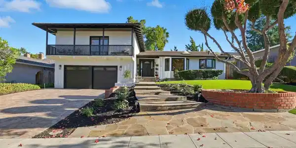 1174 Old Oak Drive