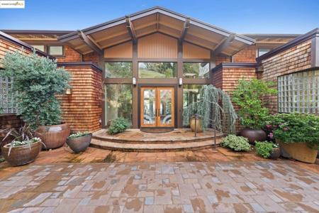 4110 Happy Valley Rd