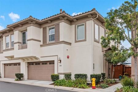 2304 Sky Corral