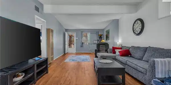 13220 Catalpa